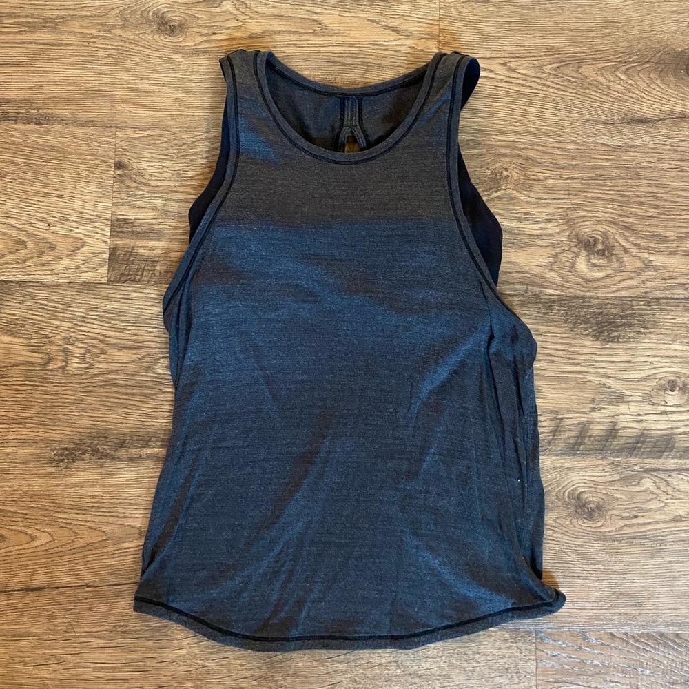 EUC Lululemon two-in-one tank🙌 - Picture 2 of 3